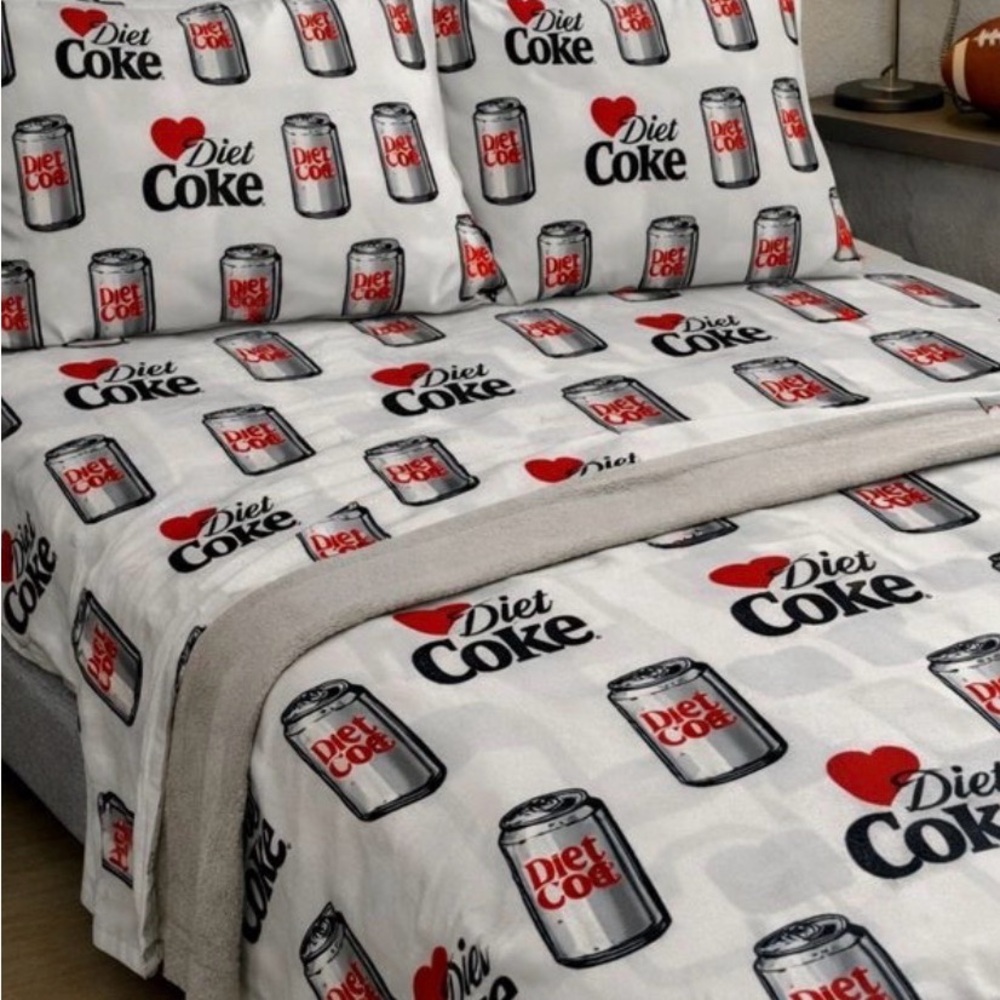 NEW Diet Coke Full 6-Piece Sheet Set